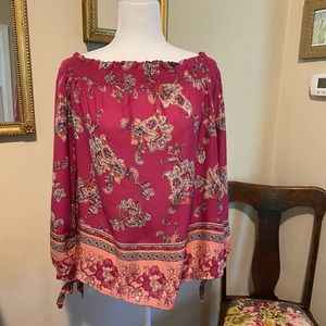 Off the Shoulder Print Top